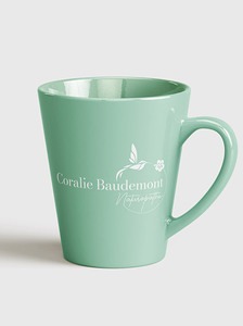Création d'indentité visuelle pour Coralie Baudemont, naturopathe